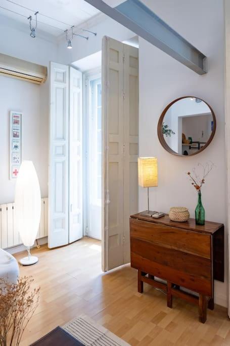 Beautiful Apartment In Malasana For 3 Pax - Ferrer Madrid Exteriér fotografie