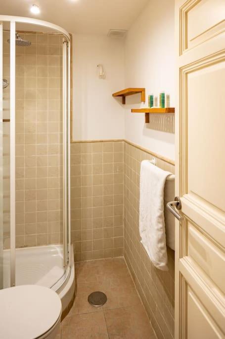 Beautiful Apartment In Malasana For 3 Pax - Ferrer Madrid Exteriér fotografie