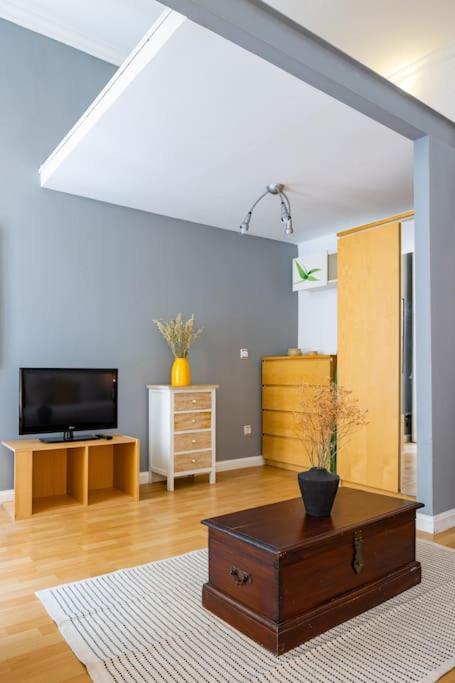 Beautiful Apartment In Malasana For 3 Pax - Ferrer Madrid Exteriér fotografie