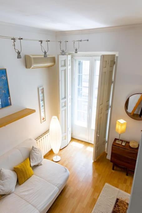Beautiful Apartment In Malasana For 3 Pax - Ferrer Madrid Exteriér fotografie